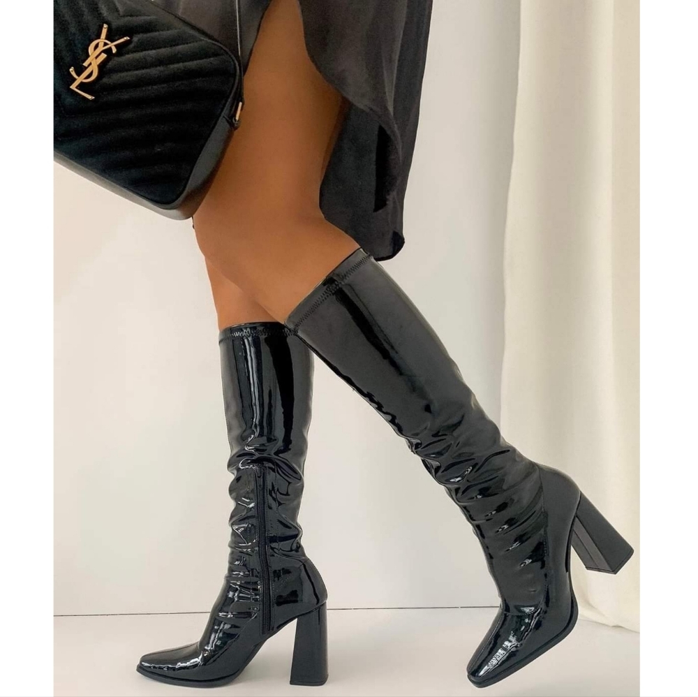 𝙇𝙖𝙨𝙩 𝙎𝙞𝙯 9🖤Downtown Muse Patent Boot - BLACK PATENT - Picture 3 of 12